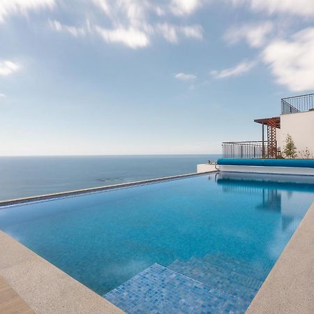 Seasky Arco Guest House Arco da Calheta  Eksteriør bilde